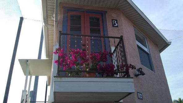 Hyde Park Small Office - W. Kennedy Blvd. - UT Campus Area: 112 N. Delaware Ave, Tampa, FL, 33606